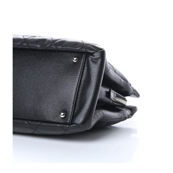 Chanel Caviar Timeless CC Soft Tote - Picture 10 of 10